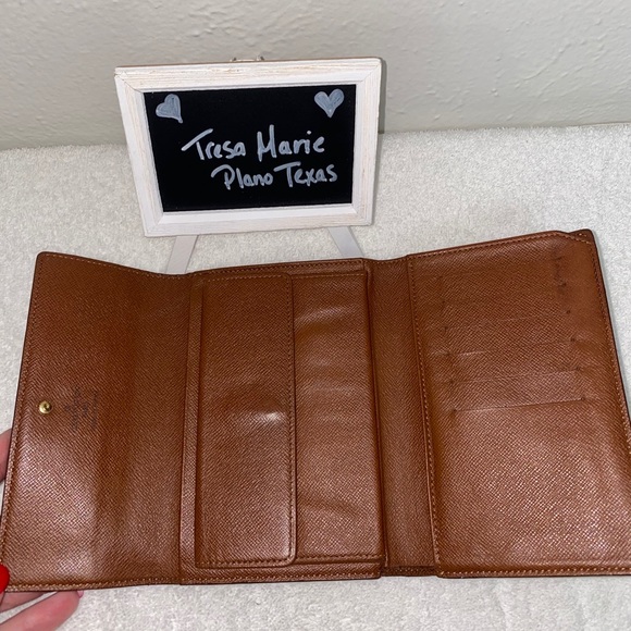 Wallet - Picture 5 of 10